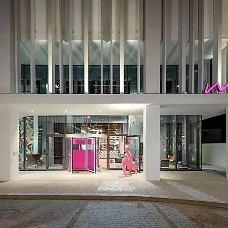 Moxy Oriente